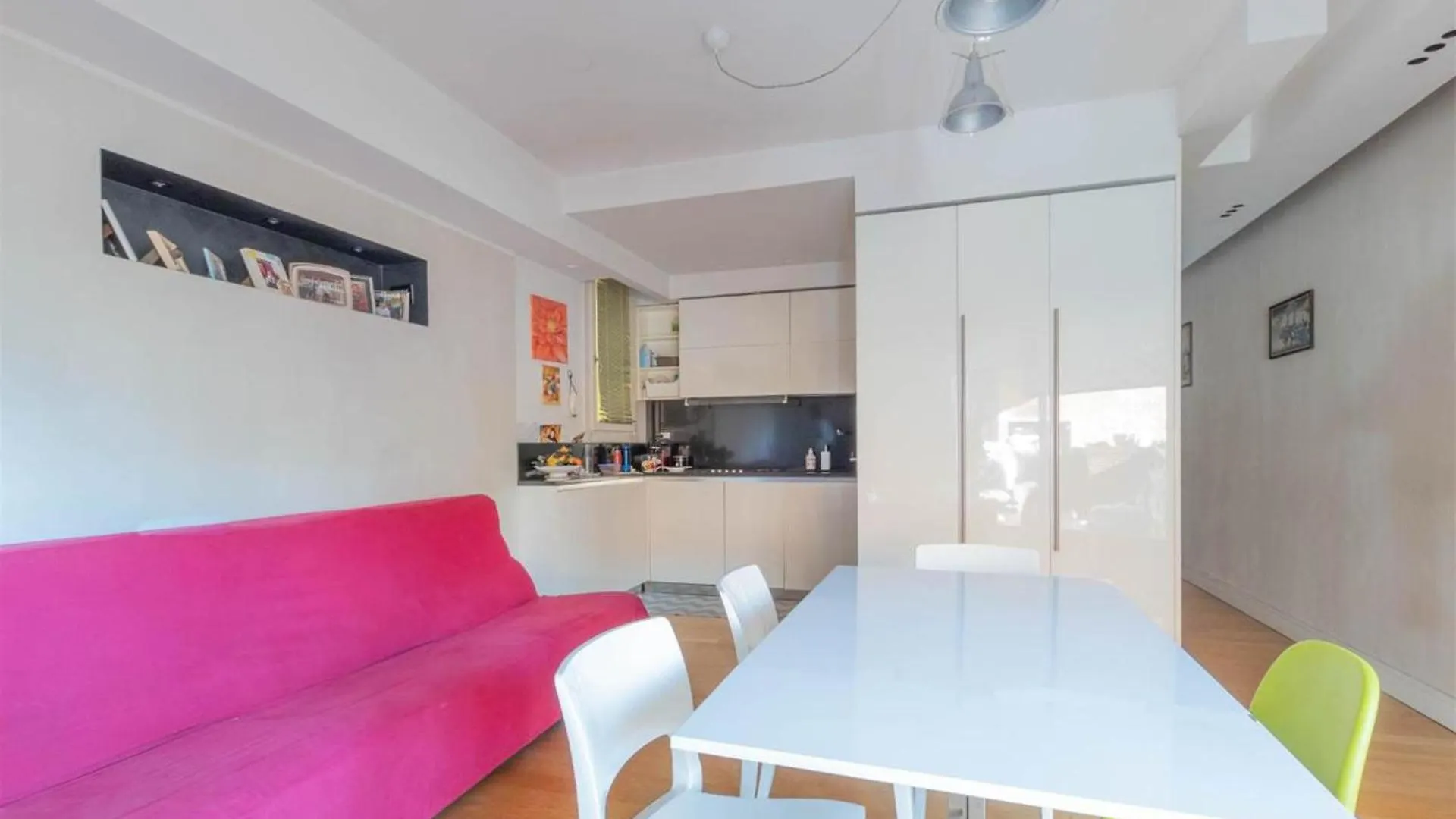 Beautiful 1-Bed Apartment In Roma
