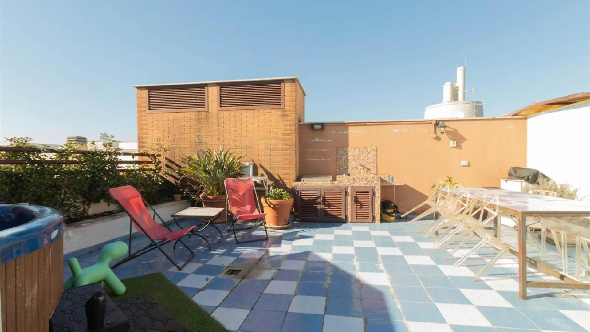 Beautiful 1-Bed Apartment In Roma Rome