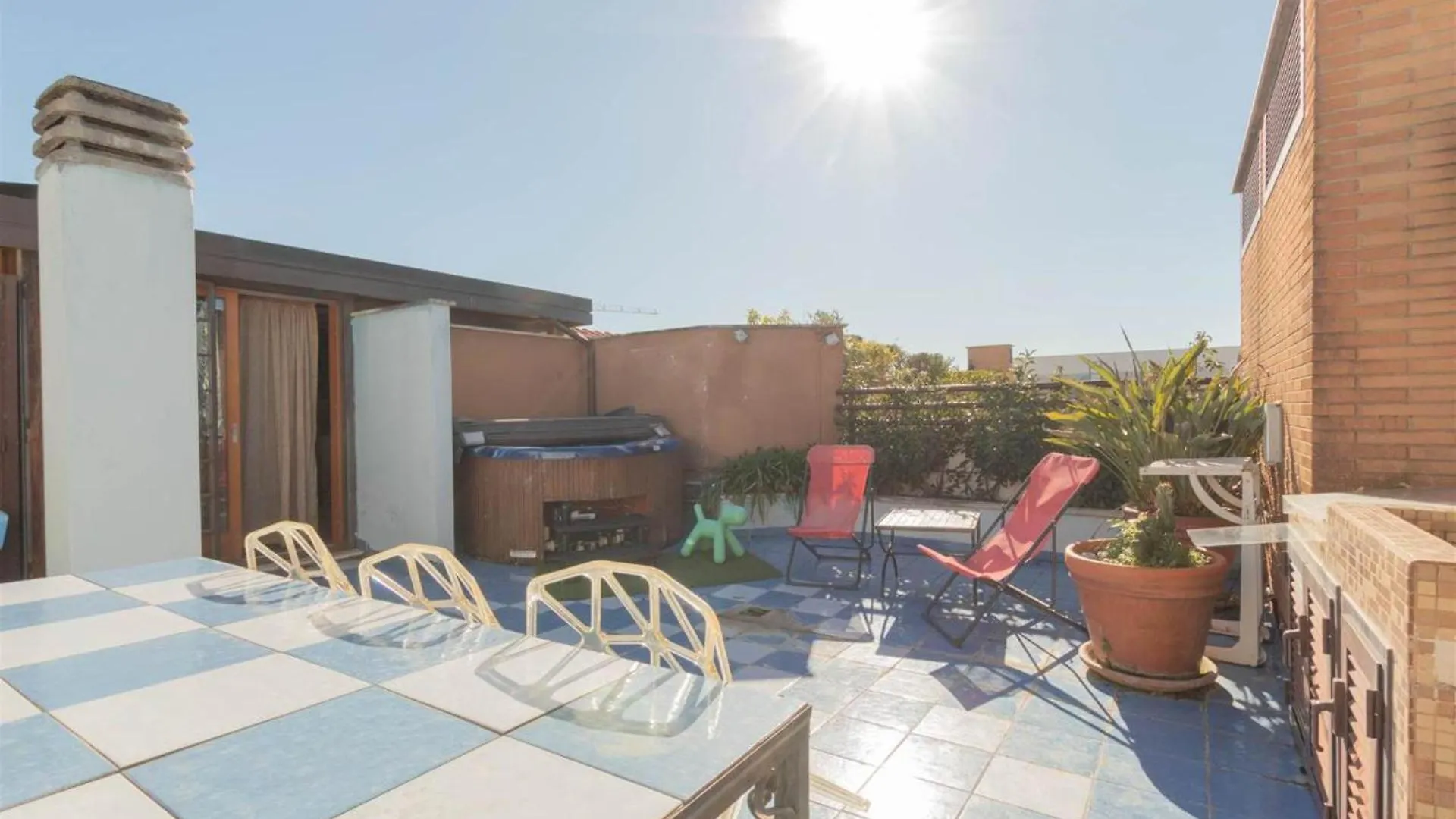 Beautiful 1-Bed Apartment In Roma